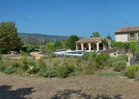 Nulle Part Ailleurs Bed and Breakfast *